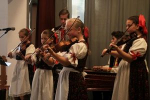 Detská folklórna skupina Zlatňanka