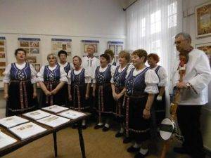 Folklórna spevácka skupina LÚČANKA z Lietavskej Lúčky