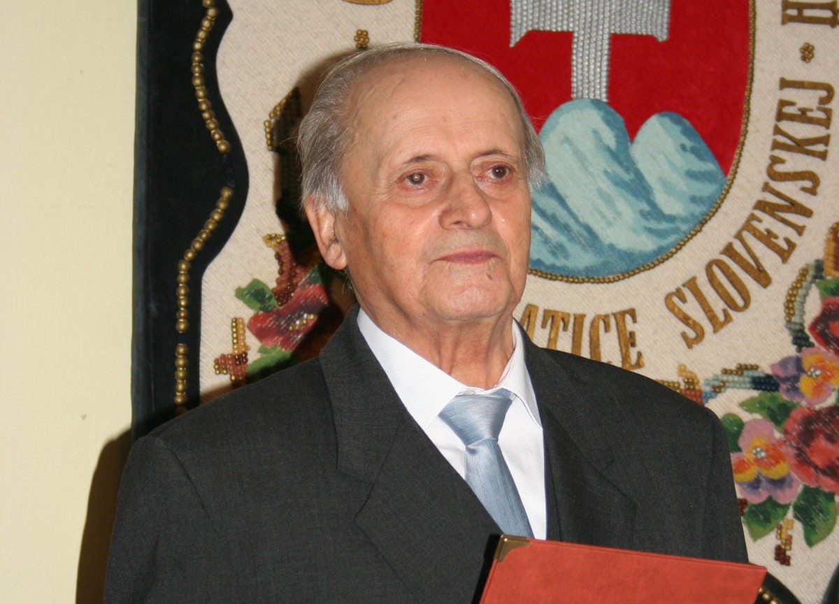 Profesor Imrich Sedlák počas oslavy jubilea 80 rokov vo výborovni v druhej budove Matice slovenskej 21. 1. 2013. Zdroj: AMS