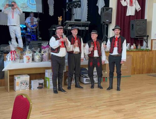 V Lehote matičiari opäť plesali