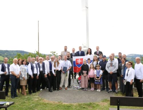 Tri desaťročia Cyrilo-metodského kríža – živý odkaz, ktorý spája
