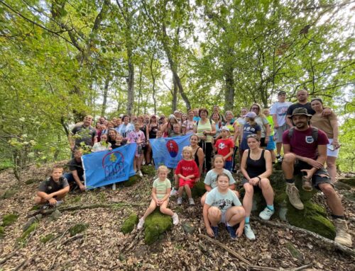 Výstup na Cham spojil turistiku, tradície a priateľské stretnutia