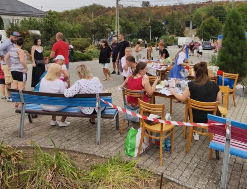 Námestie pred kultúrnym domom vo Vyšnej Kamenici ožilo oslavami